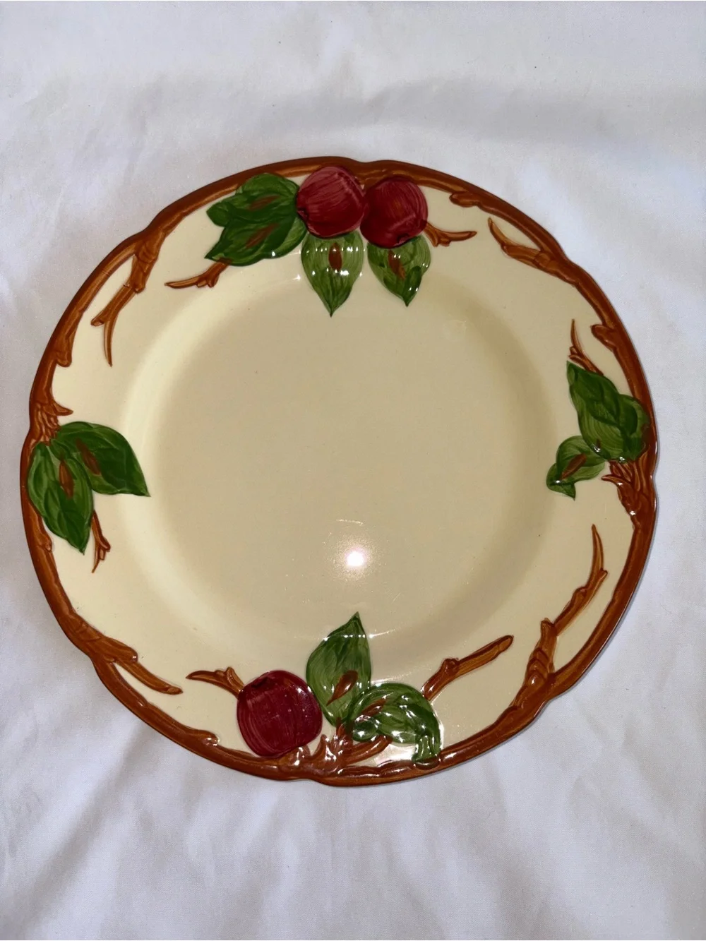 Franciscan Apple Dinner Plates Set of 4 Vintage 10.5” Hand Painted USA - As Is